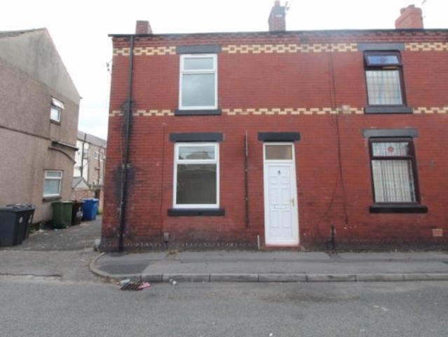 House for rent in Scholes, Wigan