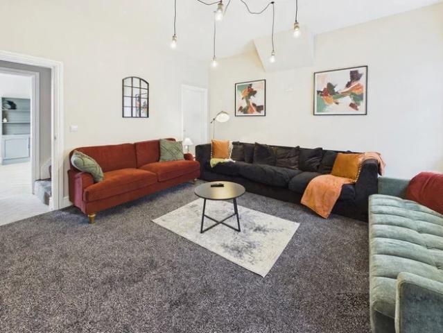House for rent in Allerton Bywater, West Yorkshire