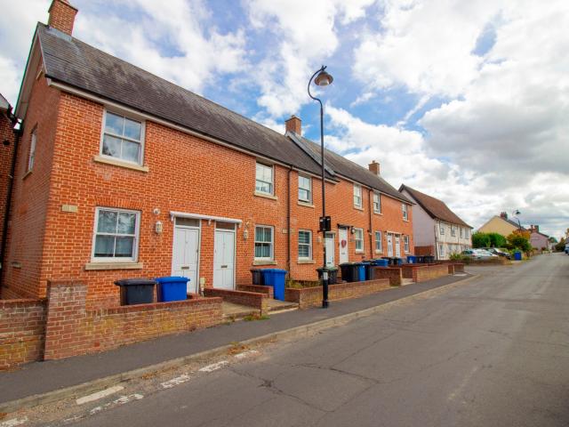 House for rent in Chelmondiston, Suffolk