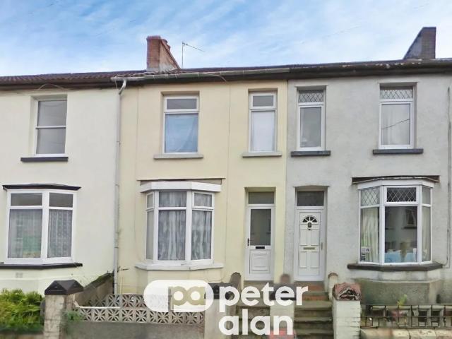 House for rent in Treharris