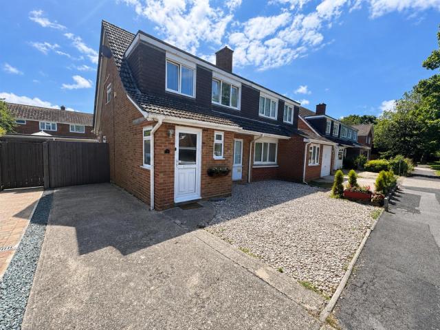House for rent in Clayhall, Middlecroft