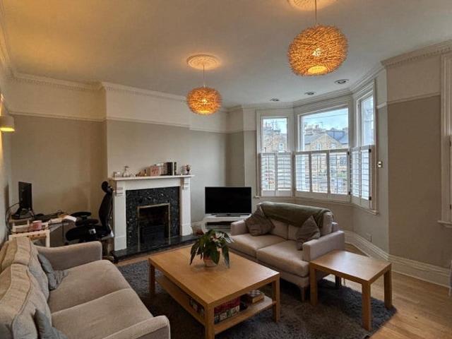 Room for rent in Clapham, Greater London