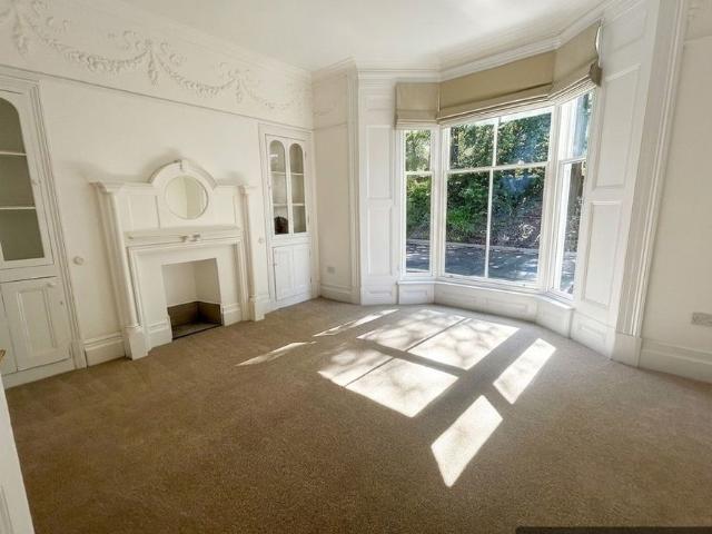 House for rent in Cimla, Neath