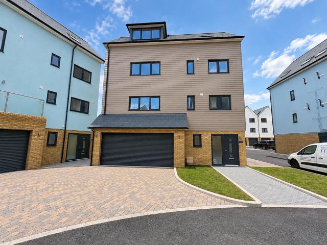 House for rent in Folkestone, Kent