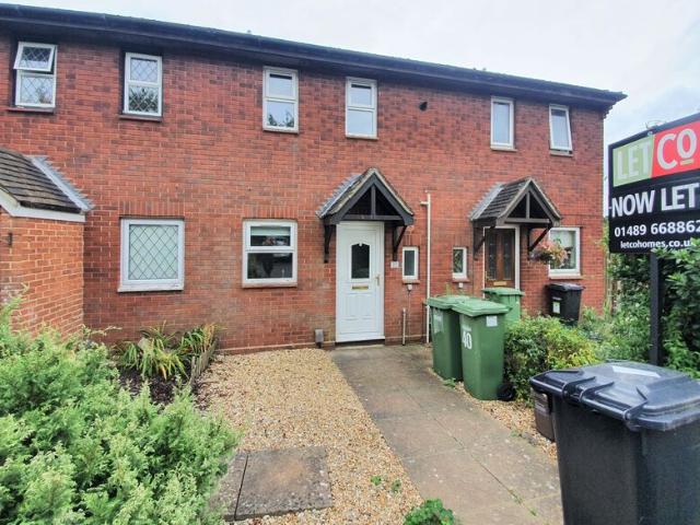 House for rent in Lowford, Helford
