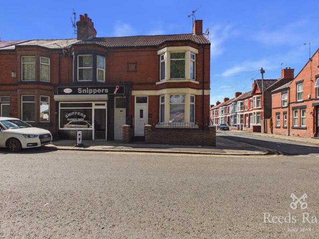 House for rent in Stoneycroft, Calderstones