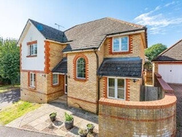 House for rent in Roydon, Epping
