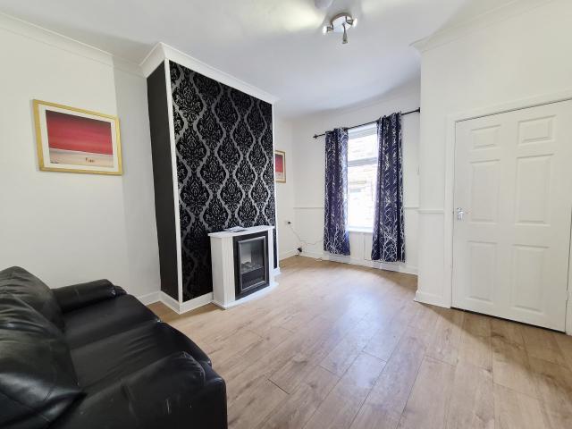House for rent in Knowle Fold, Darwen