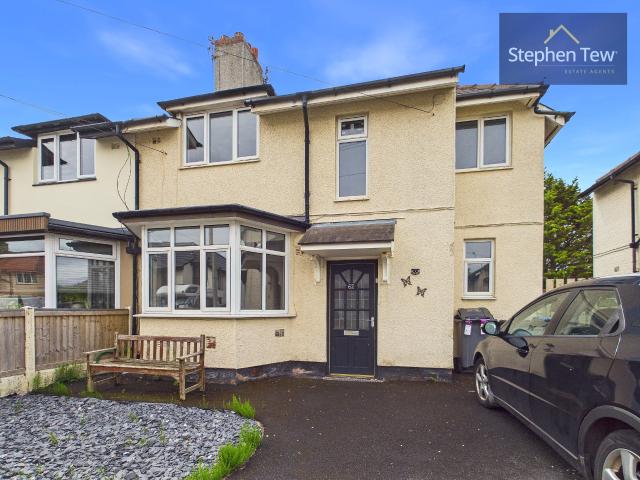 House for rent in Hawes Side, Blackpool