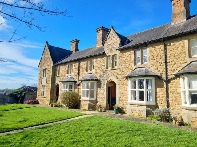 House for rent in Great Glen, Harborough