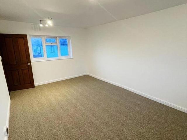 House for rent in New Malden, Greater London