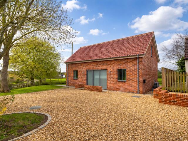 House for rent in Bythorn and Keyston, Huntingdon