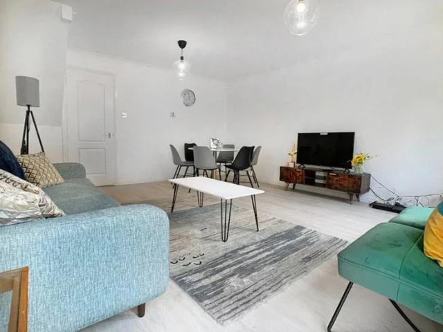 House for rent in Woking, Surrey