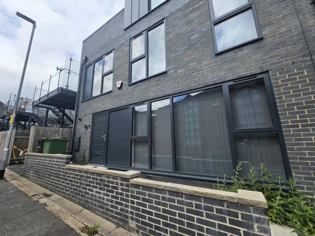 House for rent in Leylands, West Yorkshire