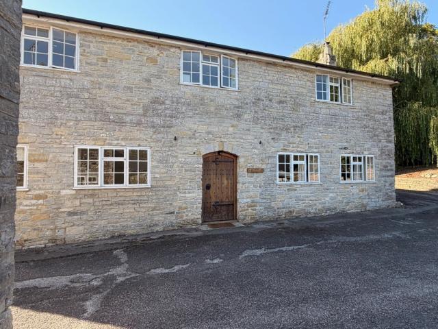 House for rent in Somerton