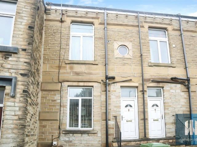 House for rent in Almondbury, West Yorkshire