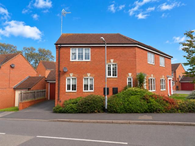 House for rent in Corby