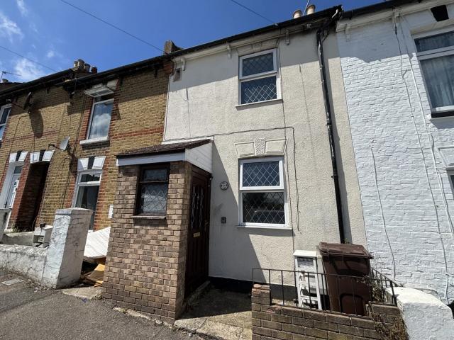 House for rent in Luton, Chatham
