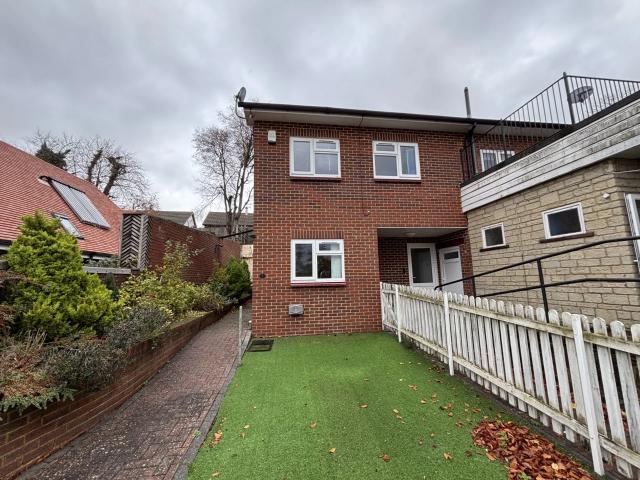 House for rent in Luton, Chatham
