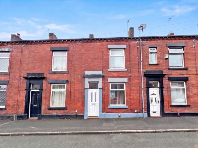 House for rent in Wood End, Oldham