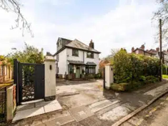 House for rent in Dale Brow, Prestbury