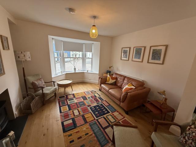 House for rent in Llansaint, Wales