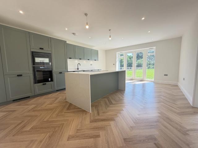 House for rent in Midway, Kent