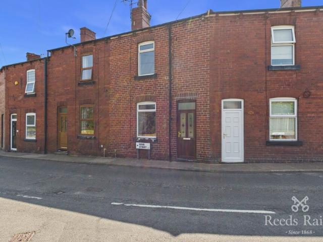 House for rent in Howlett Cross, Carlton
