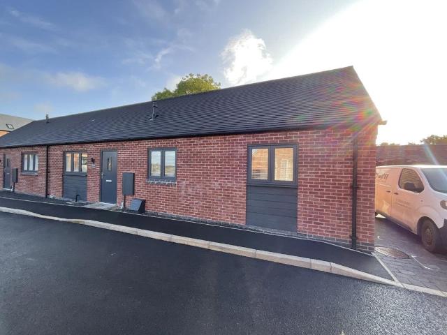 House for rent in New Bilton, Warwickshire