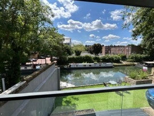 House for rent in Kings Hill, Colliers End