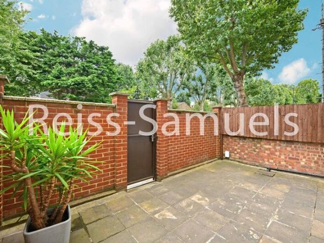 House for rent in Isle Of Dogs, Greater London