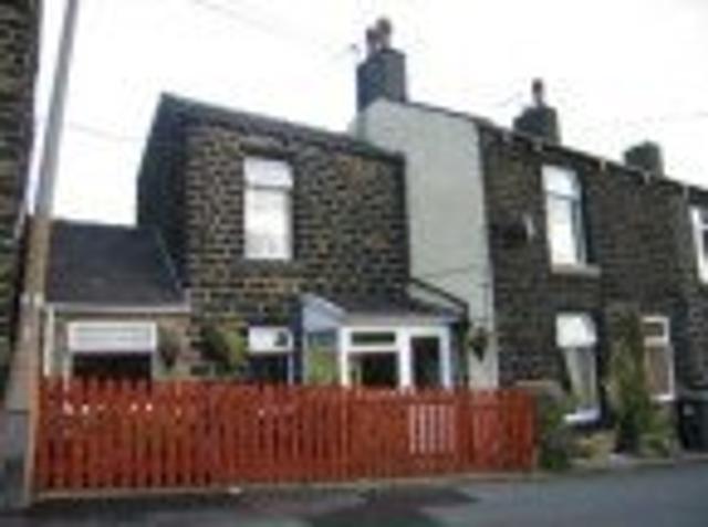 House for rent in Thurlstone, South Yorkshire