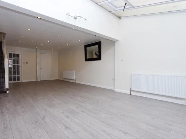 House for rent in Hainault, Greater London