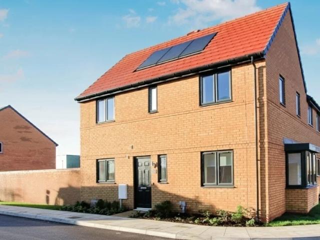 Flat for rent in East Gunthorpe, Peterborough