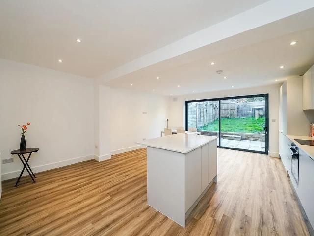 House for rent in Chingford, Greater London