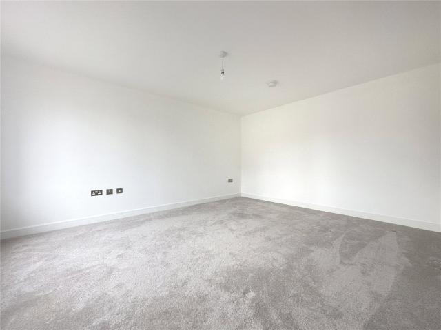House for rent in Newcourt, Watergate