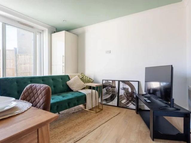 House for rent in Hanham Abbots, Kingswood