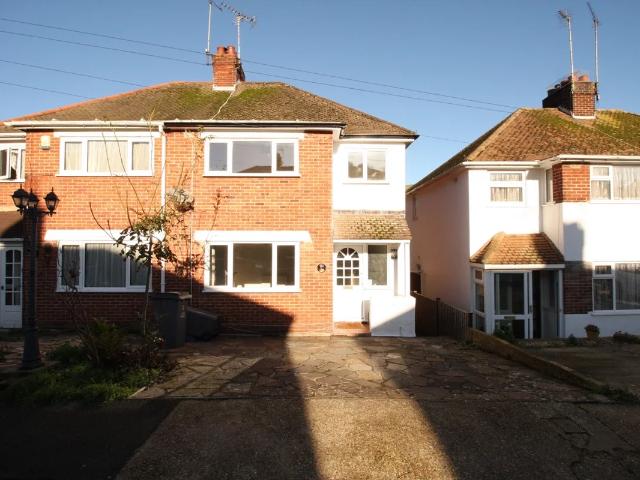 House for rent in Elms Vale, Ash