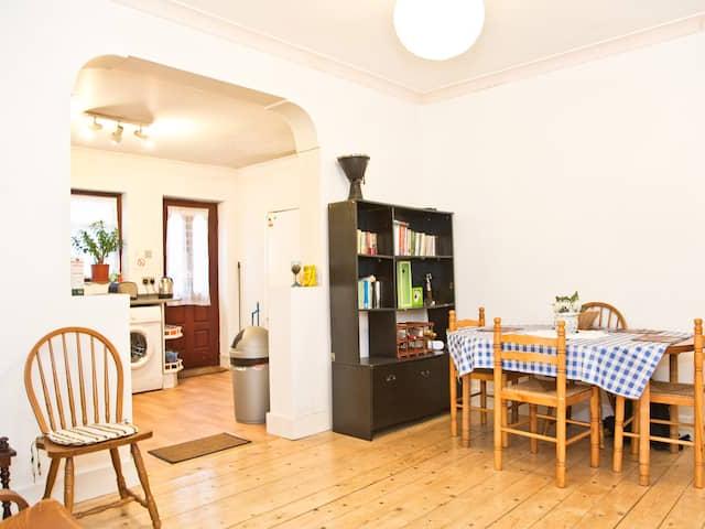 House for rent in Maryland, Greater London
