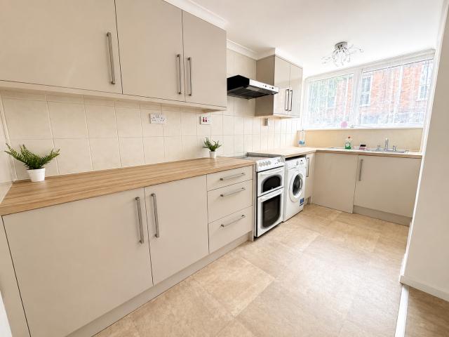 House for rent in Laindon, Essex