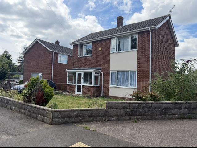 House for rent in Throop, Bournemouth