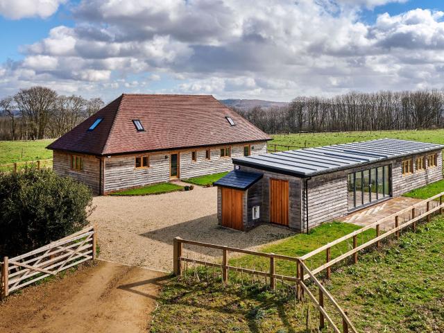 House for rent in Littlecote, West Sussex