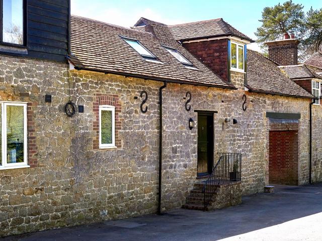 House for rent in Littlecote, West Sussex