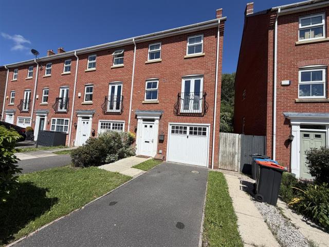 House for rent in Little Neston, West Vale
