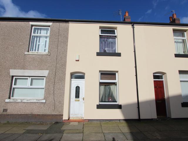 House for rent in Firgrove, Burnedge