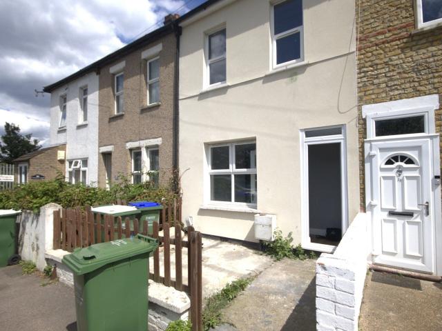 House for rent in London Borough of Bexley, Greater London