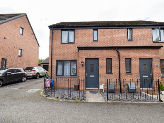 House for rent in Old St. Mellons, Falcon Lodge