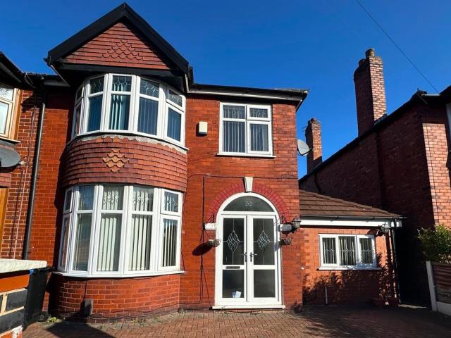 House for rent in Mosley, Trafford Park