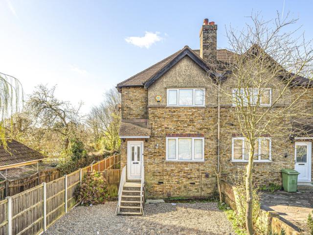 House for rent in Mottingham, Greater London