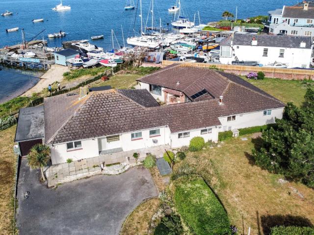 House for rent in Christchurch